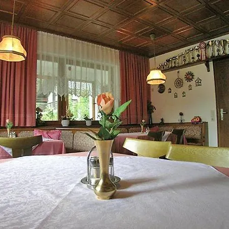 Pensionat Haus Petersmann 3*