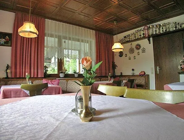 Pensionat Haus Petersmann 3*